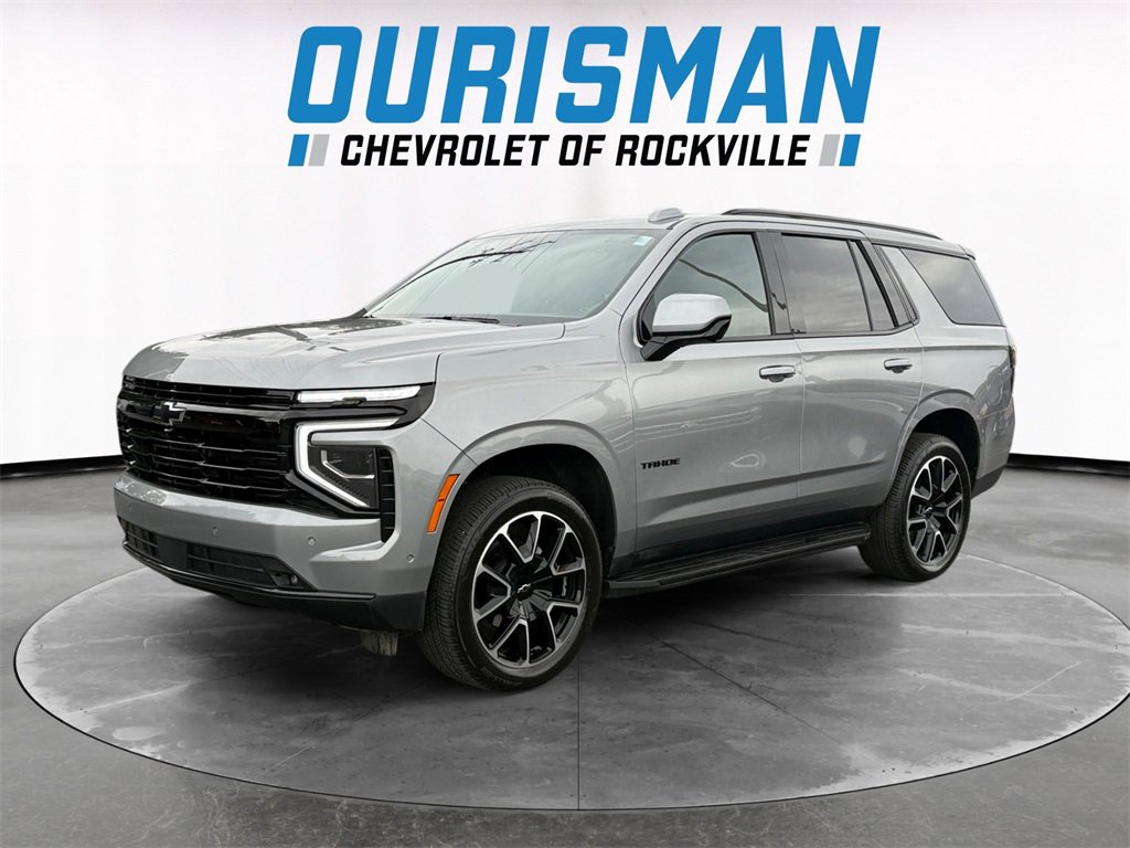 2025 Chevrolet Tahoe RST photo 2