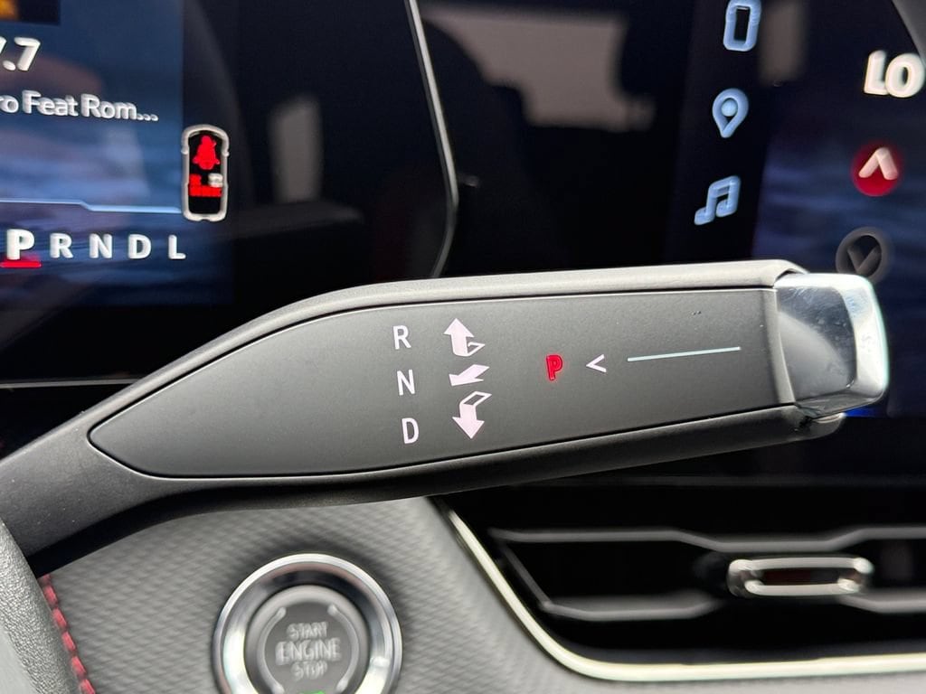 2027 Chevrolet Equinox RS - Photo 20