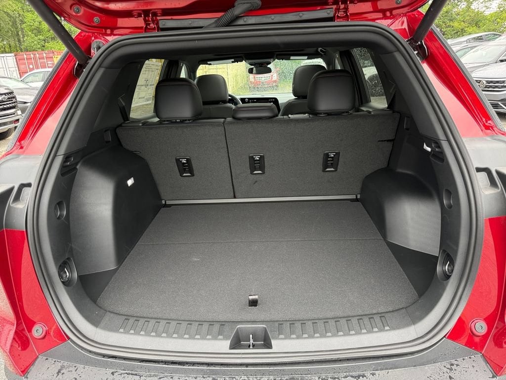 2027 Chevrolet Equinox RS - Photo 26