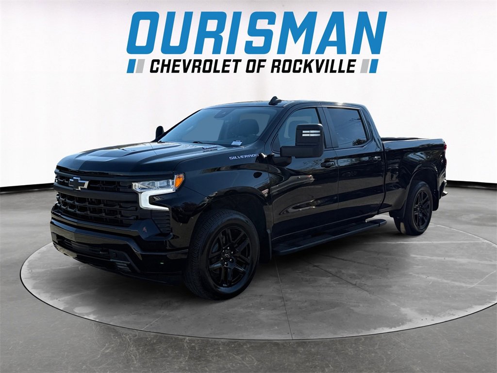 2023 Chevrolet Silverado 1500 RST photo 2