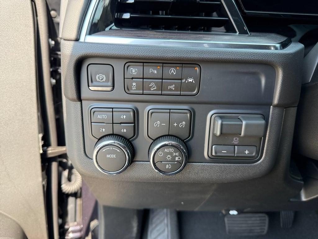 2026 Chevrolet Tahoe LT - Photo 22