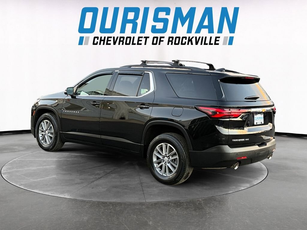 Used 2023 Chevrolet Traverse LT Cloth SUV