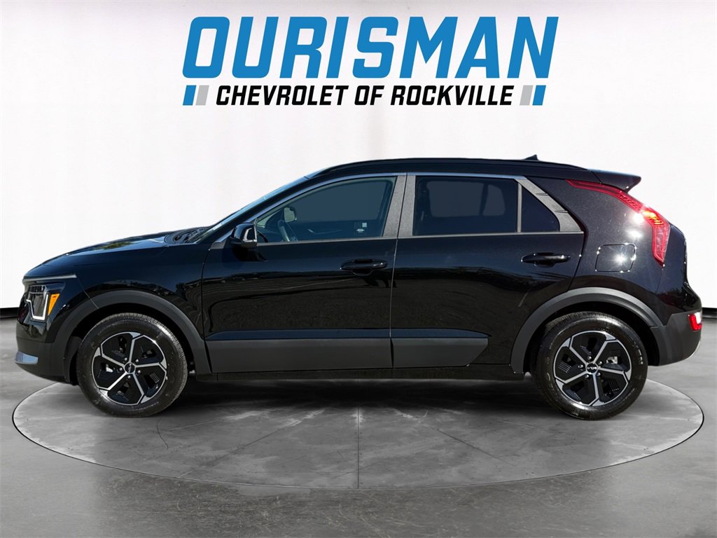 2024 Kia Niro EX photo 3