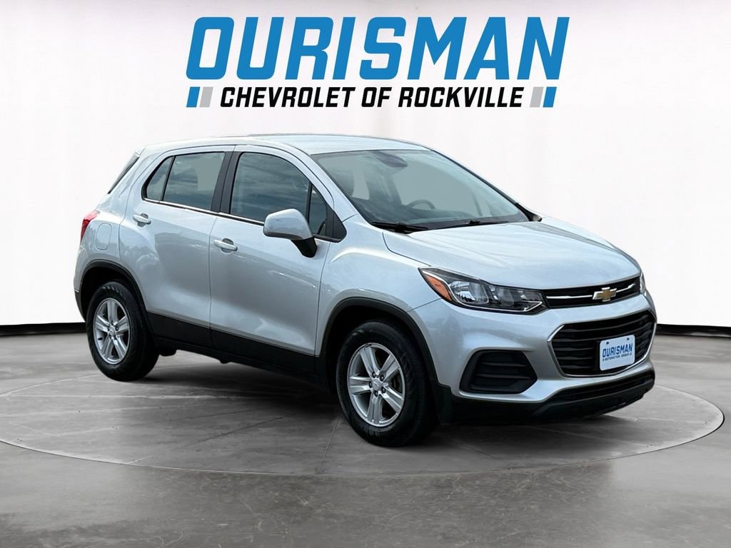 2021 Chevrolet Trax LS's photo
