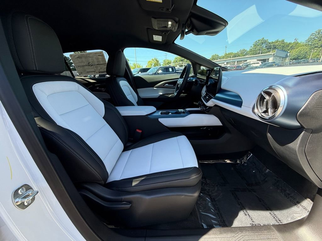 2026 Chevrolet Equinox EV 2LT - Photo 25