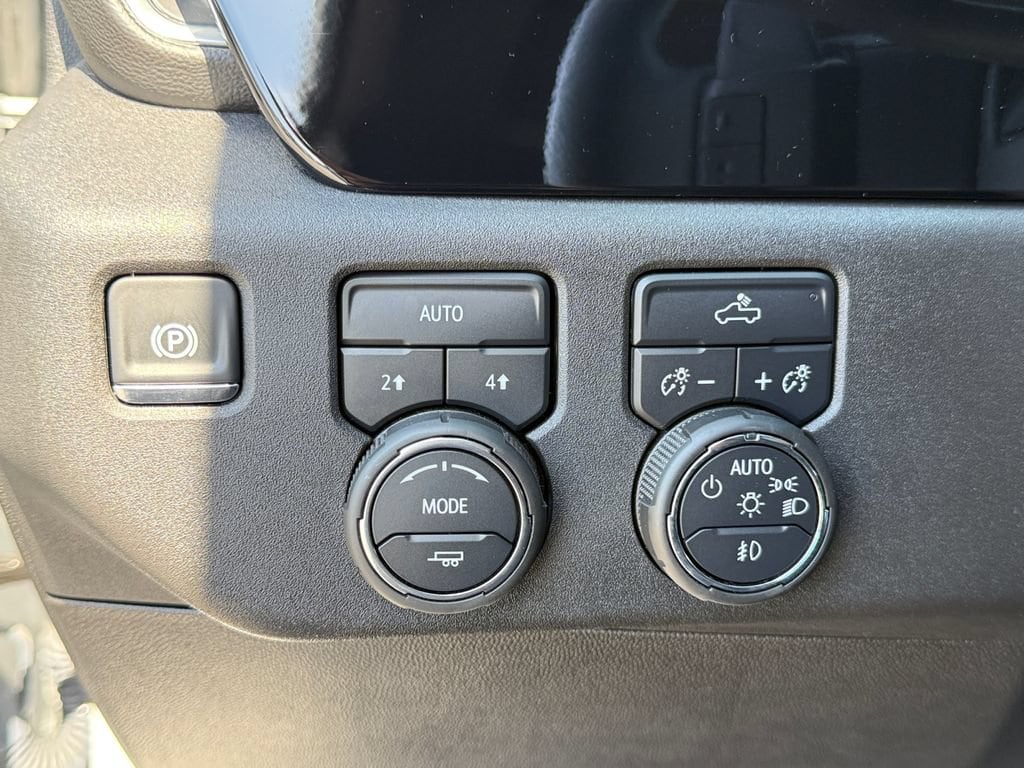 2025 Chevrolet Silverado 1500 RST - Photo 22