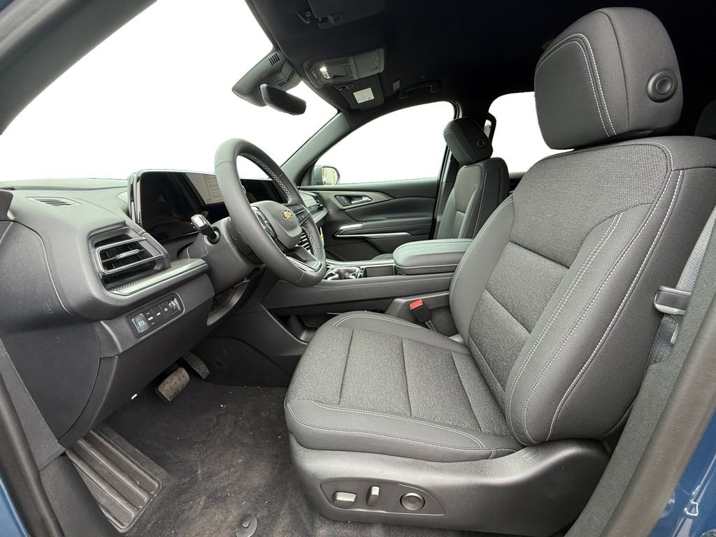 2026 Chevrolet Traverse LT - Photo 9