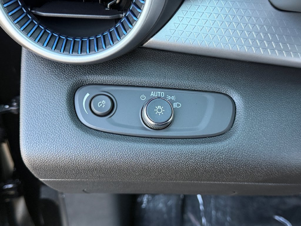 2026 Chevrolet Trax LS - Photo 20