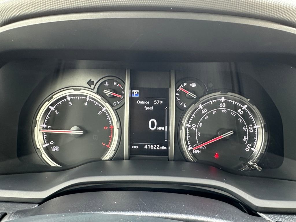 2024 Toyota 4Runner TRD Off-Road - Photo 13