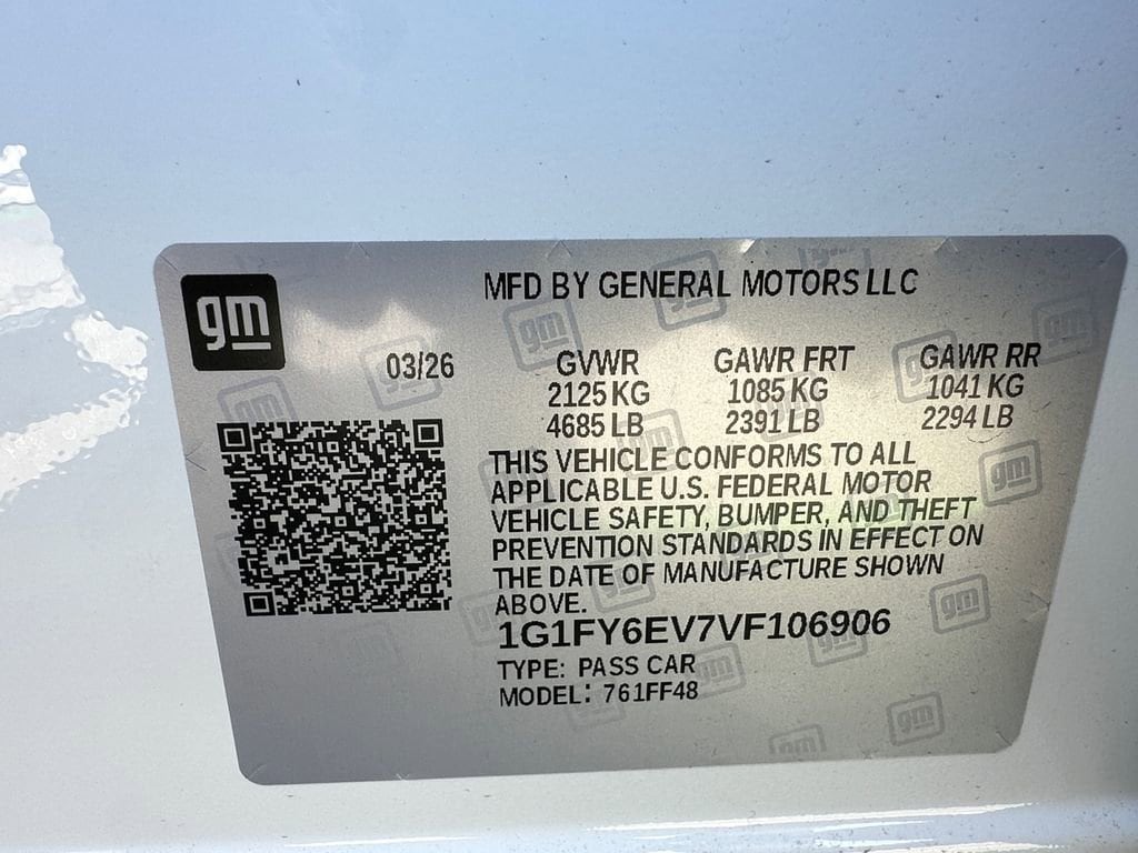 2027 Chevrolet Bolt LT - Photo 23