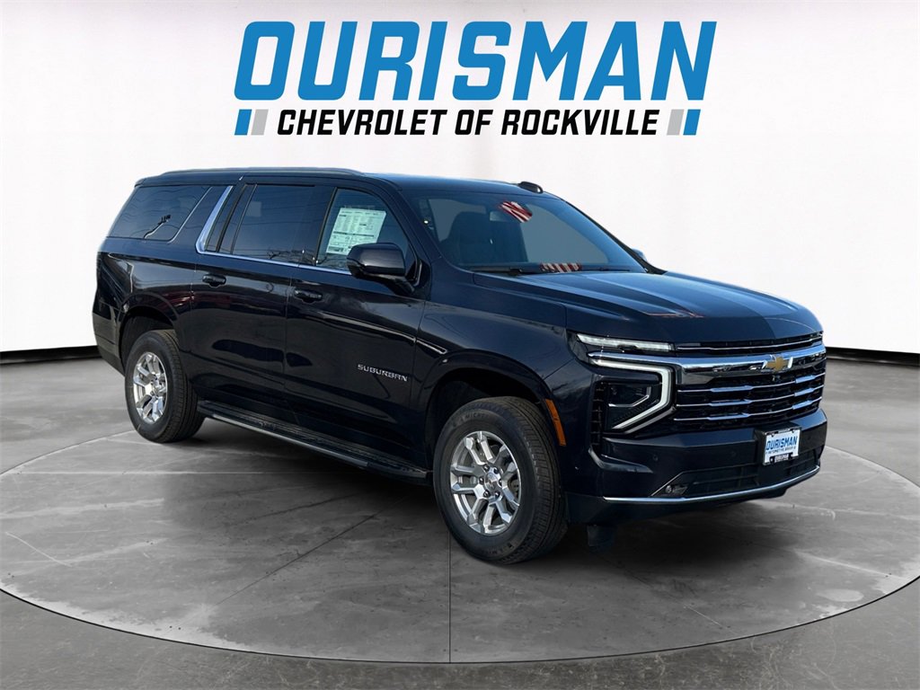 2026 Chevrolet Suburban LT's photo