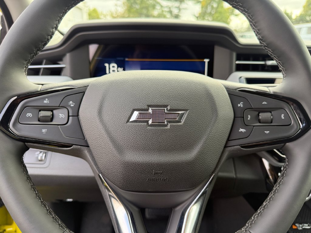 2027 Chevrolet Bolt RS - Photo 21
