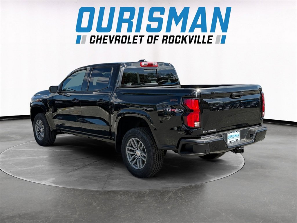 2026 Chevrolet Colorado LT photo 3