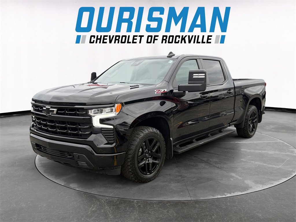 2023 Chevrolet Silverado 1500 RST photo 2