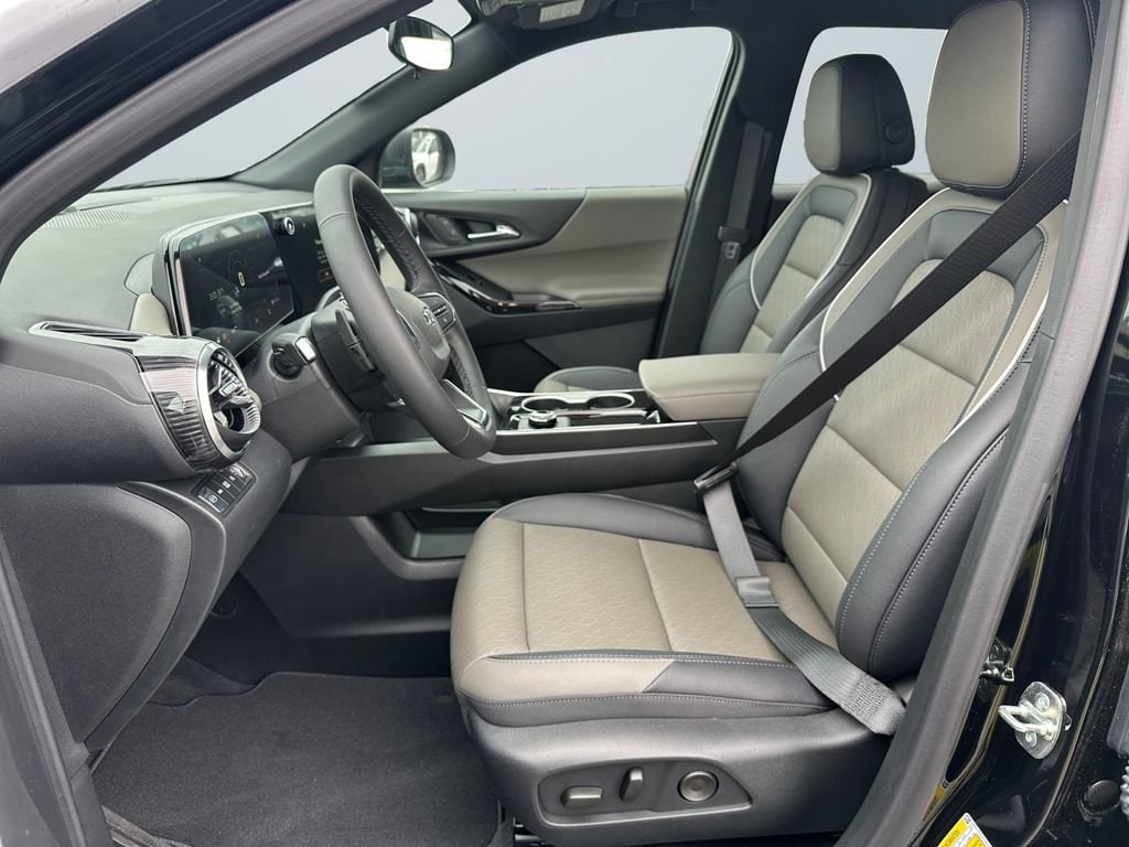 2026 Chevrolet Equinox LT - Photo 9