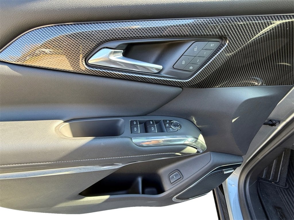 2026 Chevrolet Traverse High Country - Photo 11