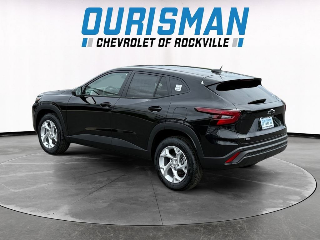 New 2026 Chevrolet Trax LS SUV
