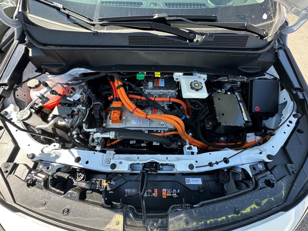 2027 Chevrolet Bolt LT - Photo 29