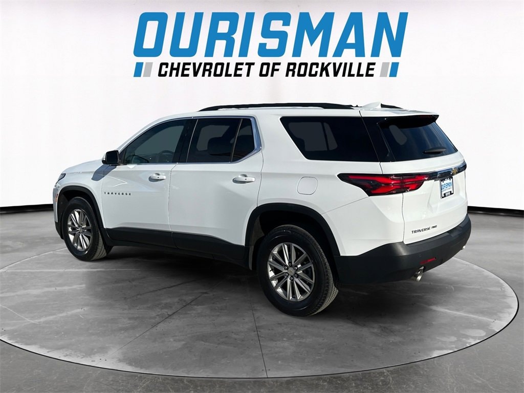 Used 2022 Chevrolet Traverse LT Cloth SUV