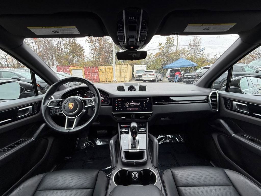 2022 Porsche Cayenne Base - Photo 22