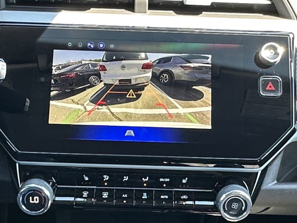 2027 Chevrolet Bolt LT - Photo 17