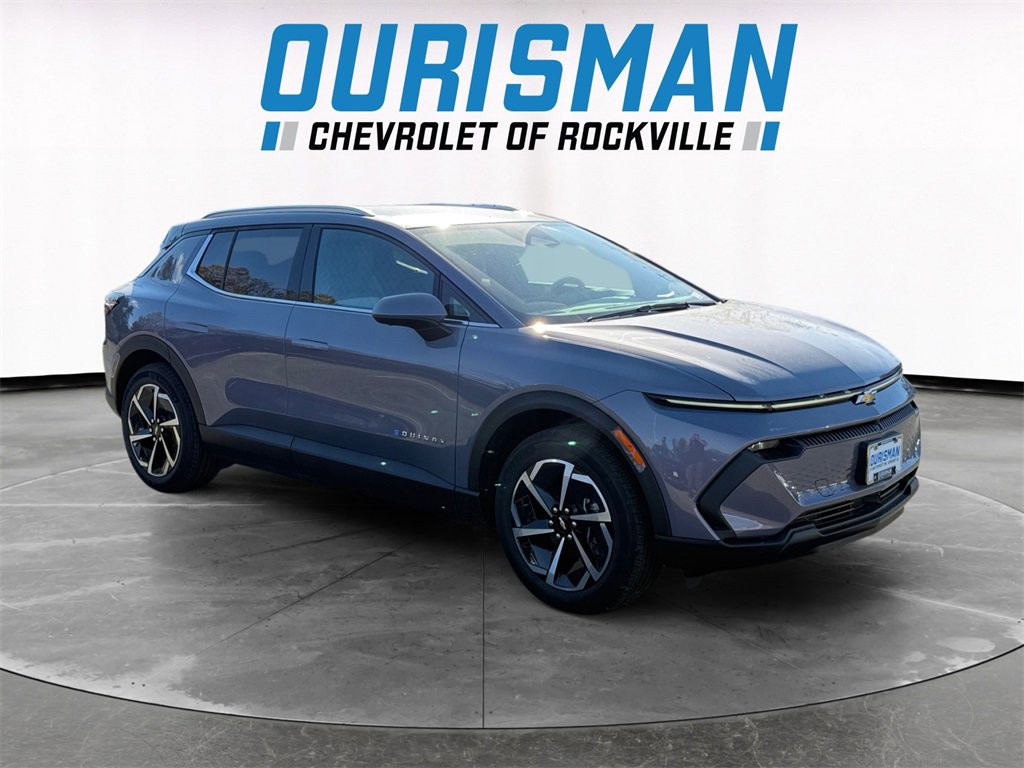 2026 Chevrolet Equinox EV 2LT's photo