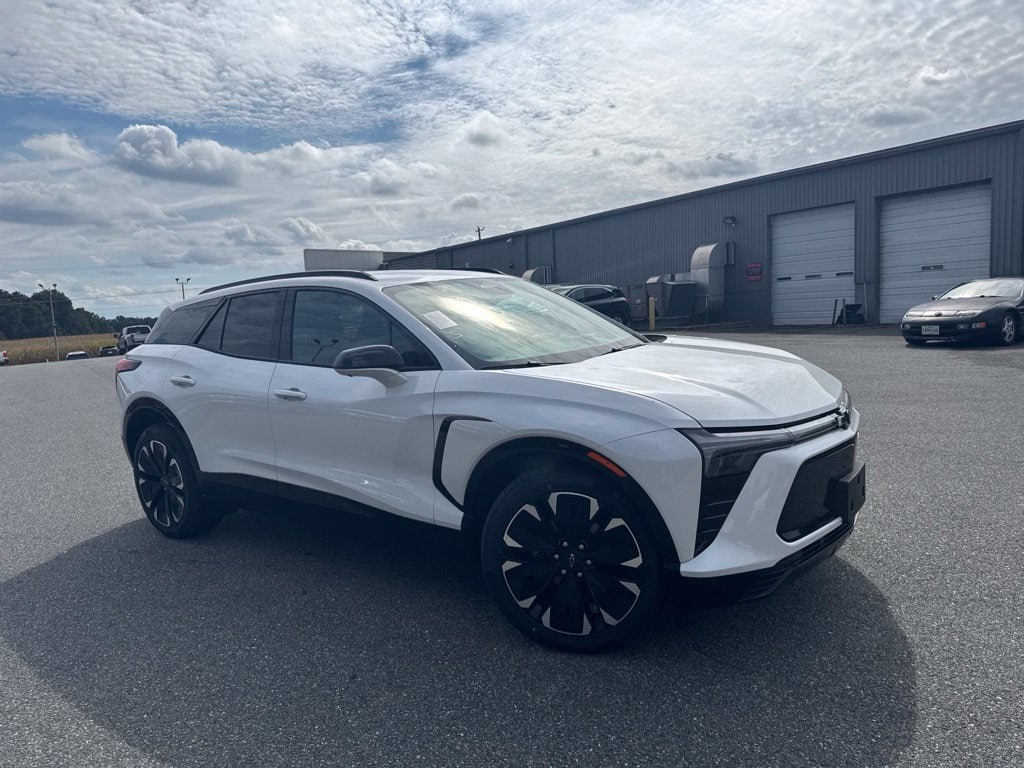 Used 2024 Chevrolet Blazer EV RS with VIN 3GNKDCRJ1RS284858 for sale in Rockville, MD