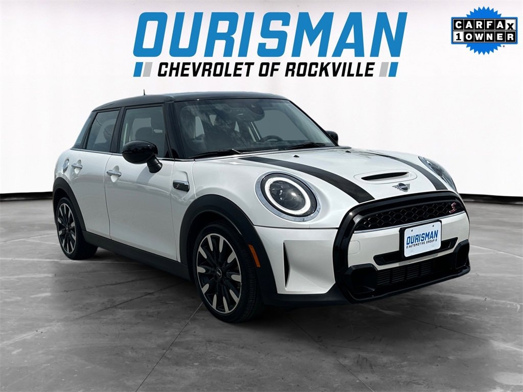 2023 MINI Hardtop 4 Door