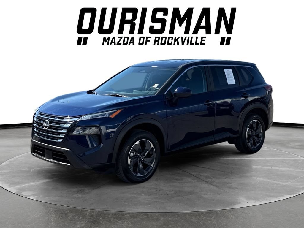 2024 Nissan Rogue SV - Photo 2
