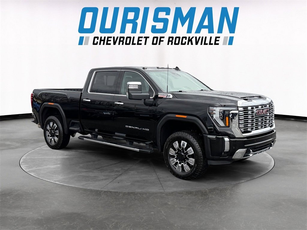 2025 GMC Sierra 2500HD Denali's photo