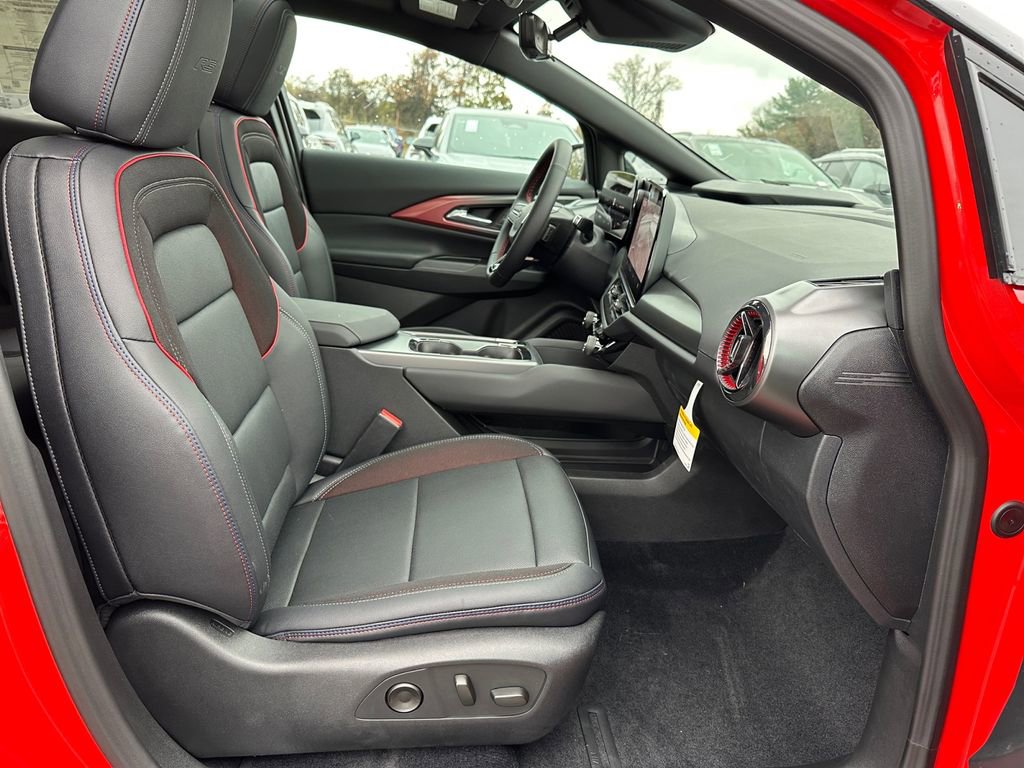 2026 Chevrolet Equinox EV RS - Photo 26