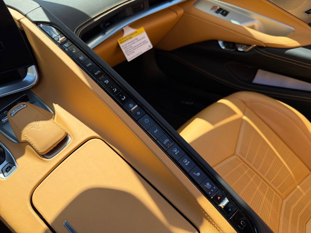 2025 Chevrolet Corvette 3LZ - Photo 18