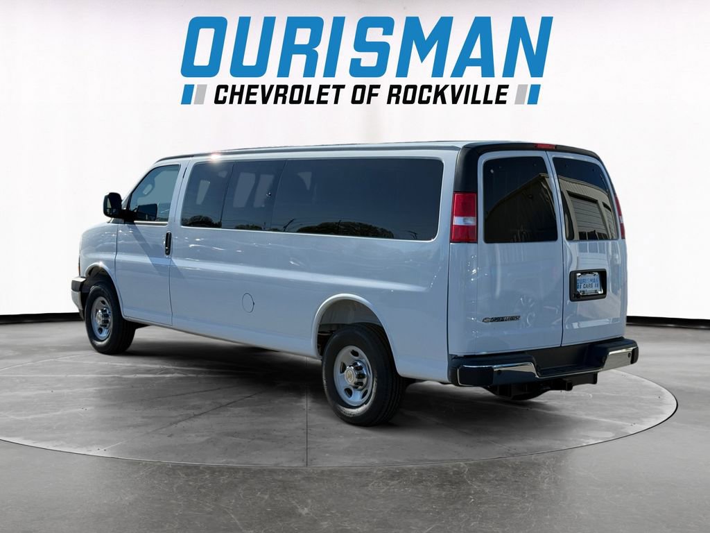 2026 Chevrolet Express Passenger LT