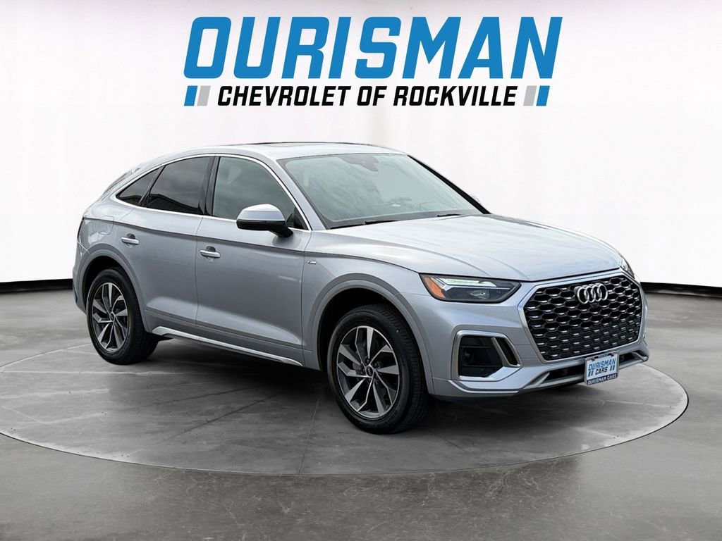 2022 Audi Q5 Sportback 45 Premium Plus's photo