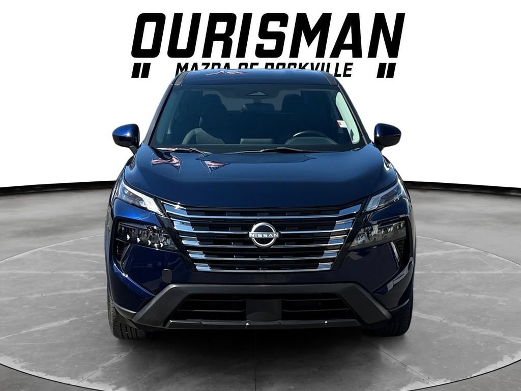 2024 Nissan Rogue SV - Photo 8