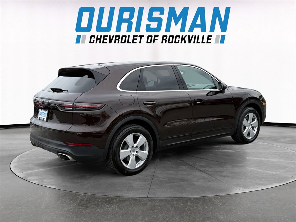 2022 Porsche Cayenne Base photo 4