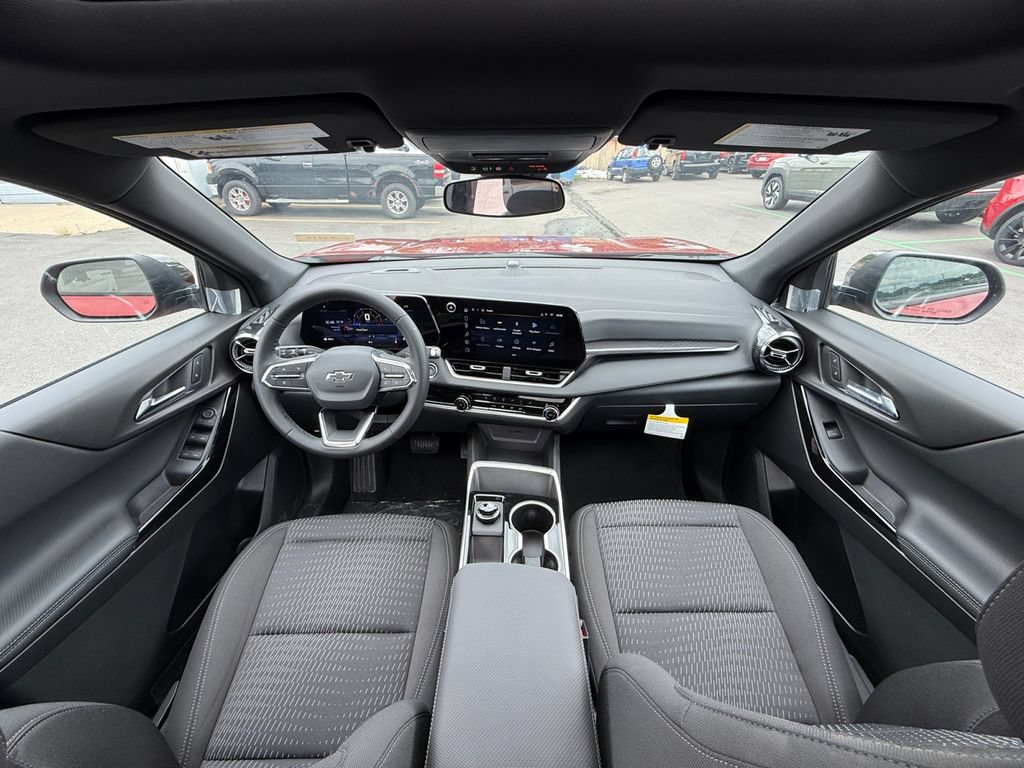 2027 Chevrolet Equinox LT - Photo 22