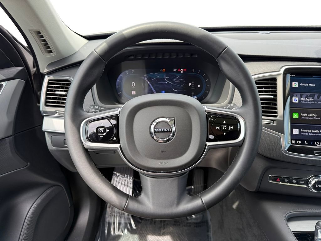 2025 Volvo XC90 Core - Photo 12