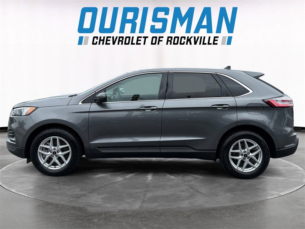 2024 Ford Edge SEL photo 3