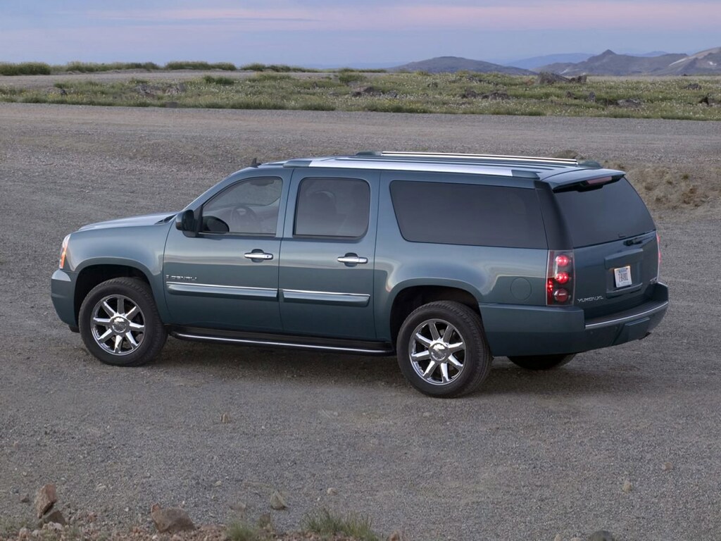 Used 2008 GMC Yukon XL 4DR 4WD 1500 SUV