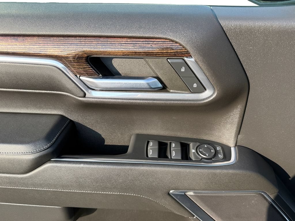 2023 GMC Sierra 1500 Elevation - Photo 11