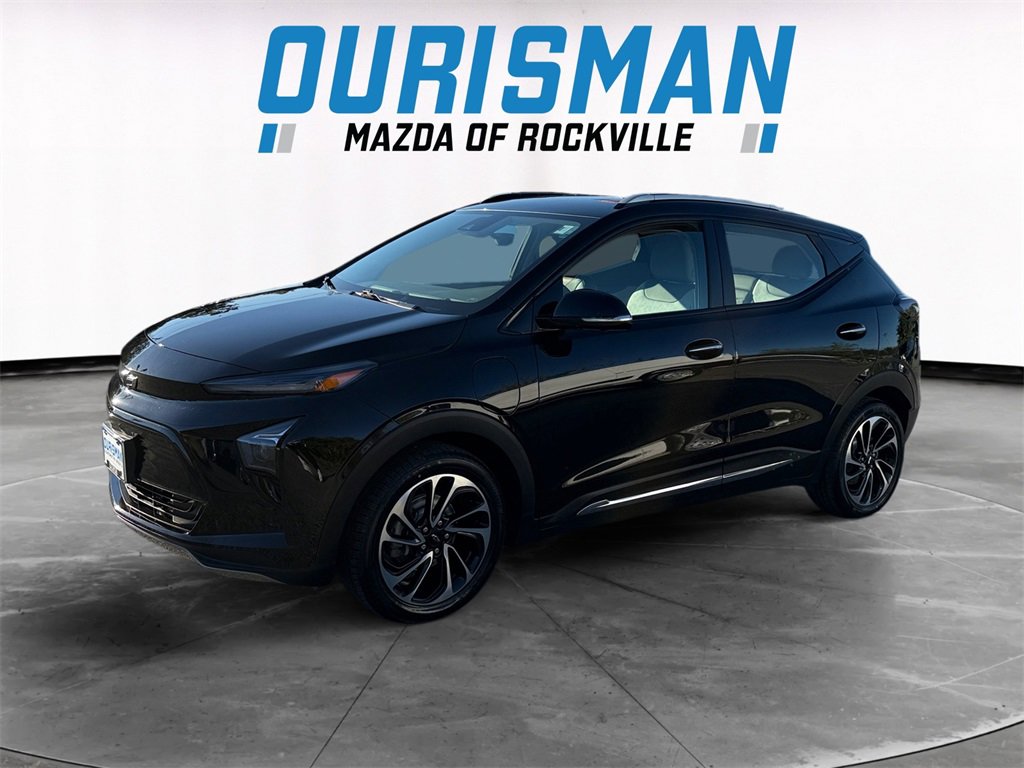 2023 Chevrolet Bolt EUV Premier photo 2