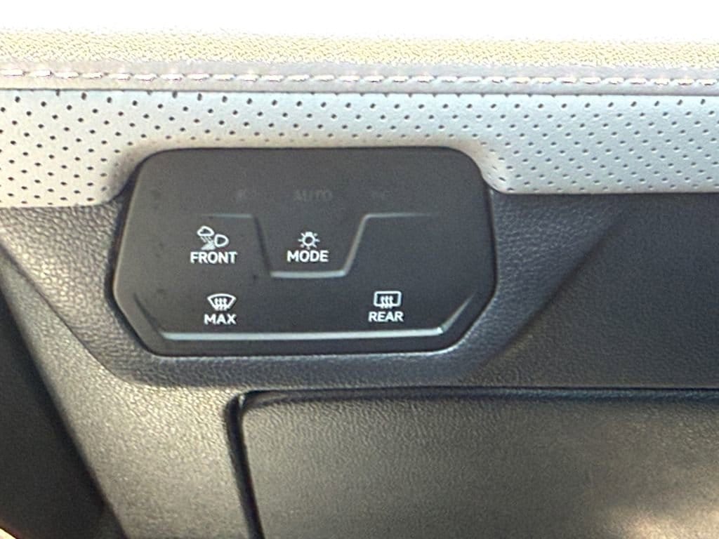 2025 Volkswagen Atlas Atlas Peak Edition - Photo 20