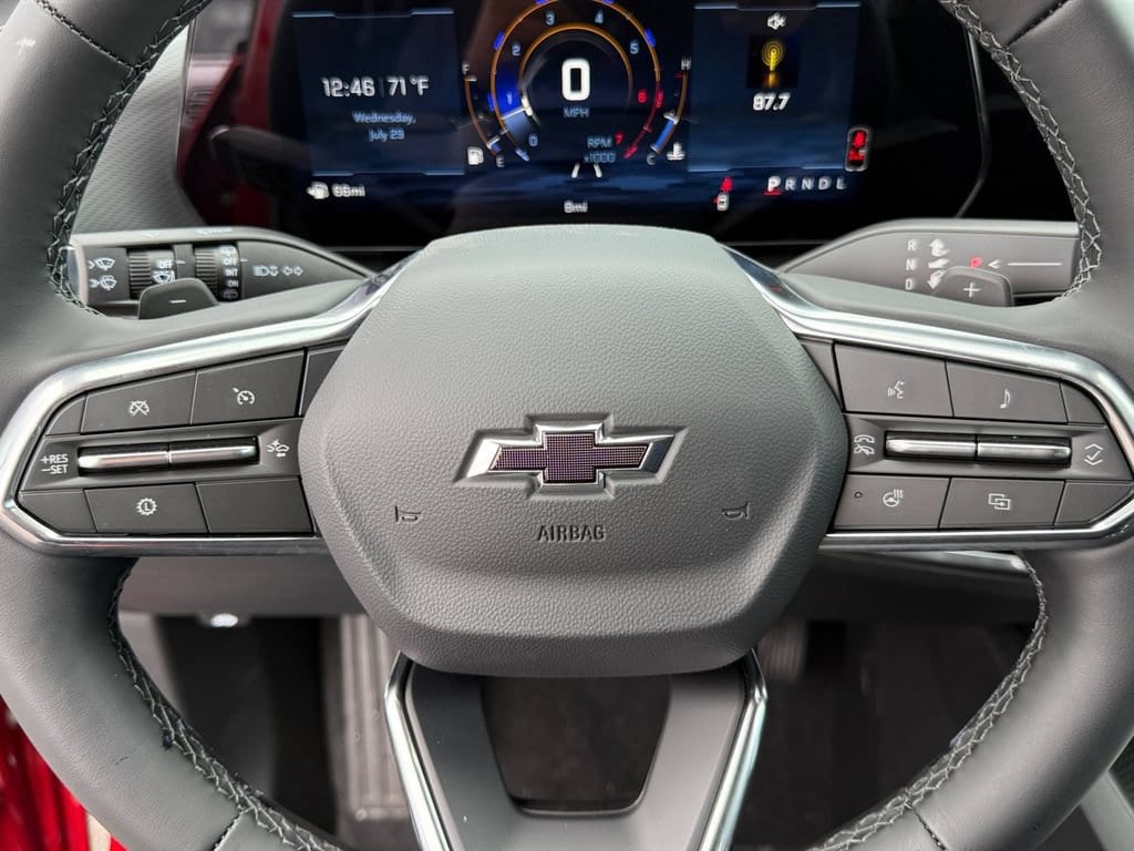 2027 Chevrolet Equinox LT - Photo 20