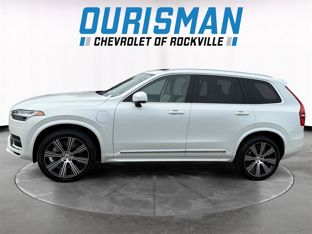 Used 2025 Volvo XC90 Plug-In Hybrid Plus