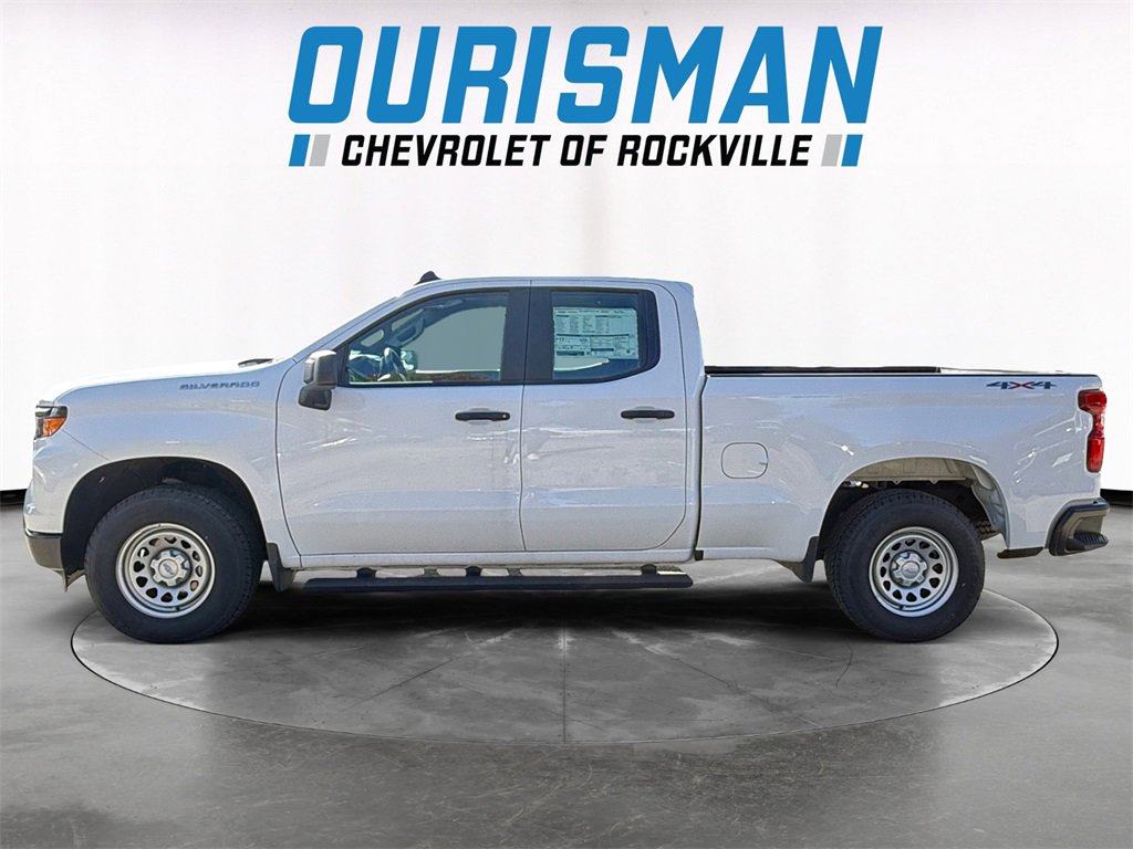 2025 Chevrolet Silverado 1500 photo 3