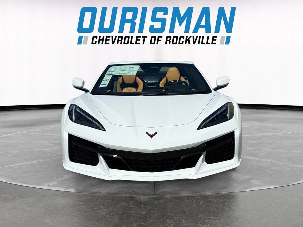 2025 Chevrolet Corvette 3LZ - Photo 8