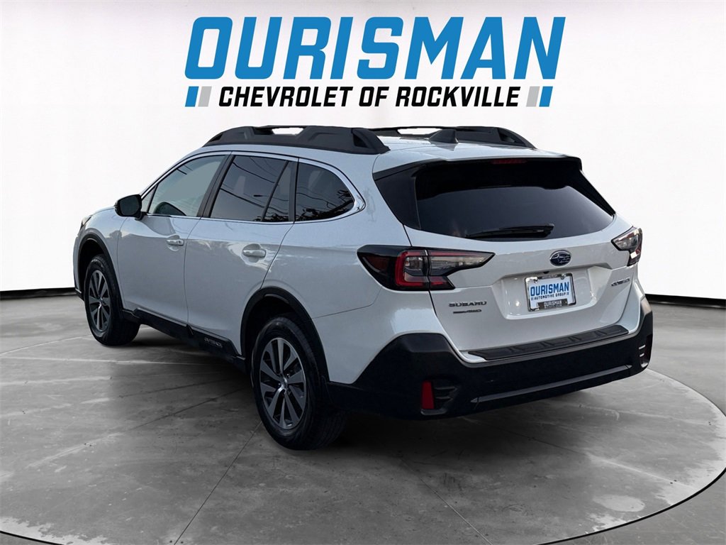 2022 Subaru Outback Premium photo 3
