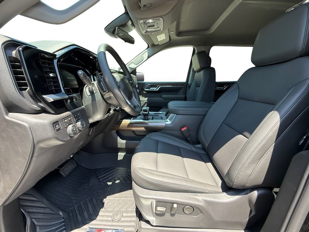2026 Chevrolet Silverado 1500 LT Trail Boss - Photo 9