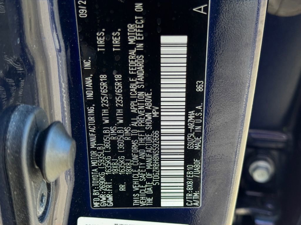 2022 Toyota Highlander XLE - Photo 30